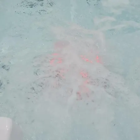 Jacuzzi Sensation Apartment Belgrade