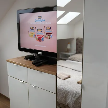 Jacuzzi Sensation Διαμέρισμα Βελιγράδι