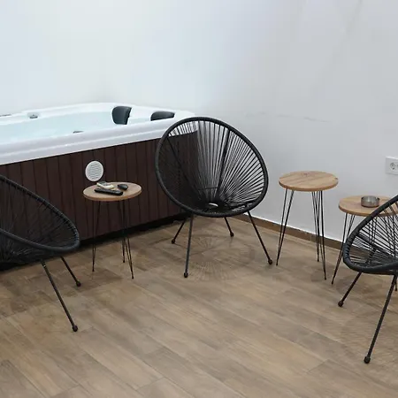 Jacuzzi Sensation Βελιγράδι