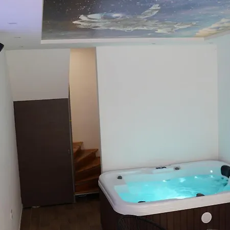 Jacuzzi Sensation