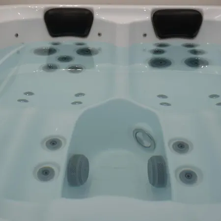 דירה Jacuzzi Sensation